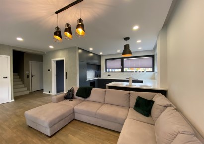 dom na wynajem - Dąbrowa Górnicza, Centrum